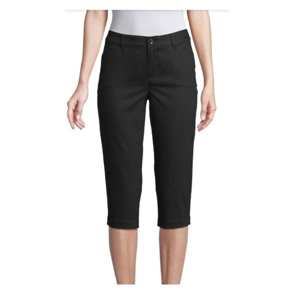 St. John's Bay Capri Black Pants Mid Rise‎ Size 4 NWT